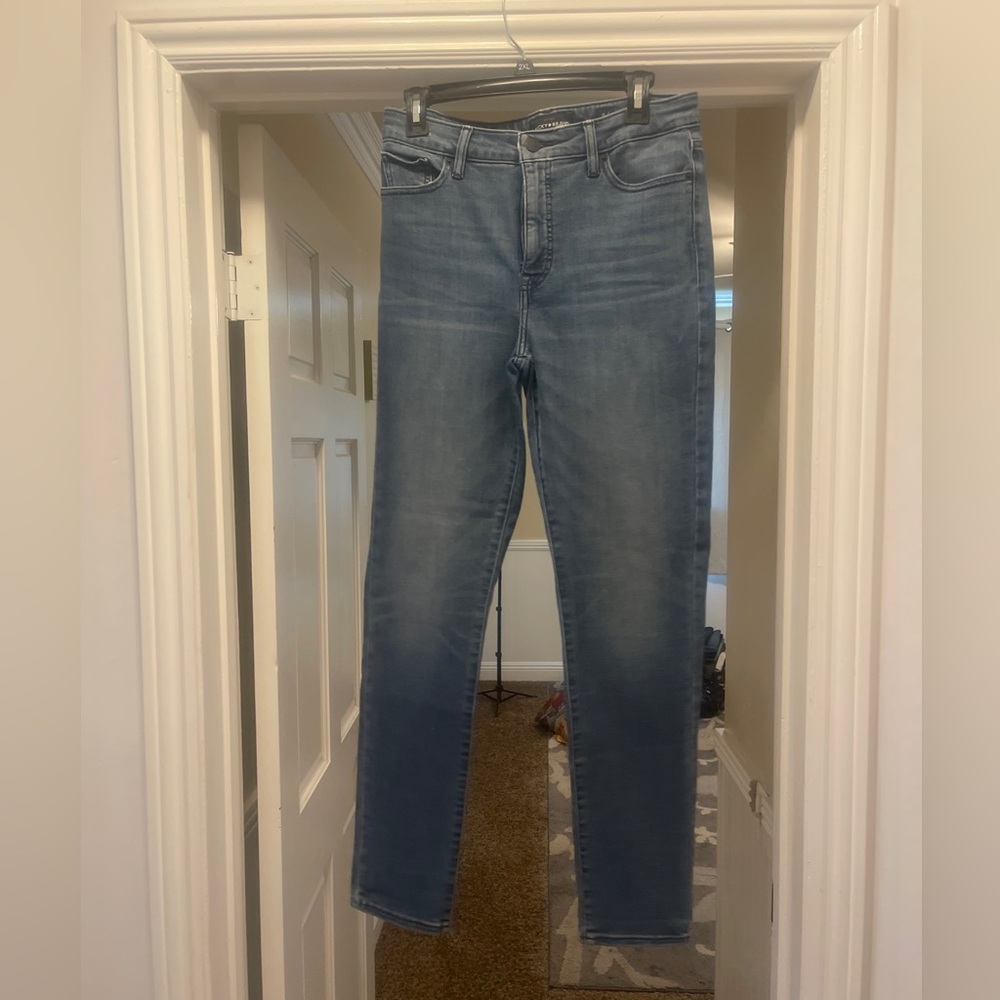 Lucky jeans
